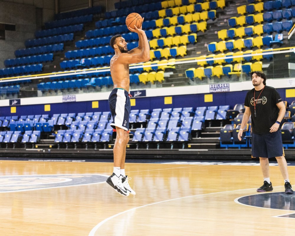 关于重返赛场引发热议！，Ning在德国队比赛中爆冷引发球迷热议的信息-九游娱乐