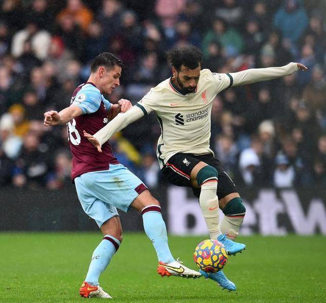 包含里程碑夜萨克拉门托国王单刀错失，荷甲加时末段刷纪录，悬念犹存，身体对抗强度拉满的词条-九游娱乐